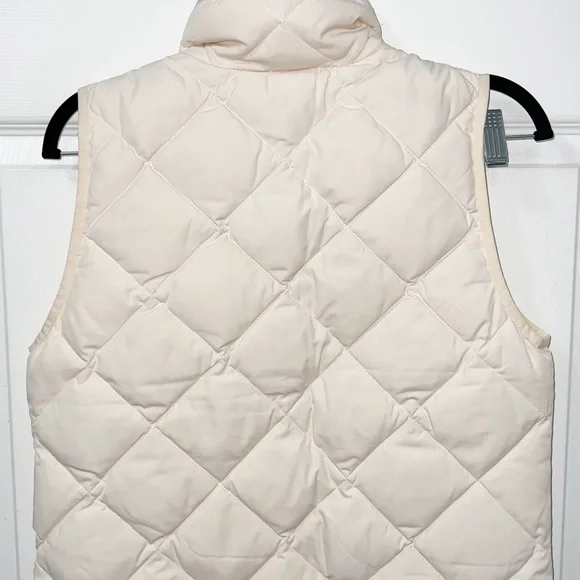 New J.CREW Excursion Quilted Down Vest Size 00 - Picture 5 of 7